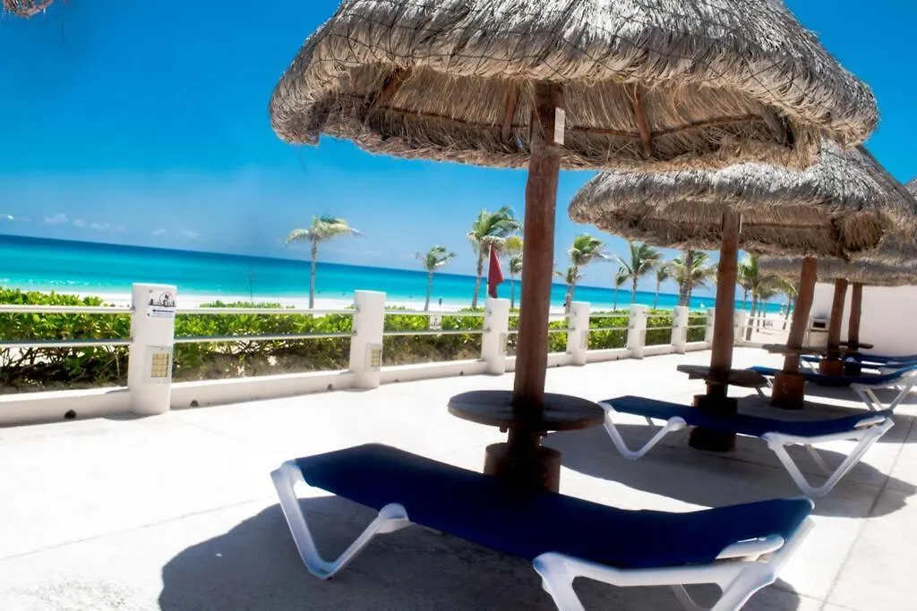 Villas Marlin 108, A Pie De Playa, Albercas, Jacuzi, Ubicacion Inmejorable Cancún