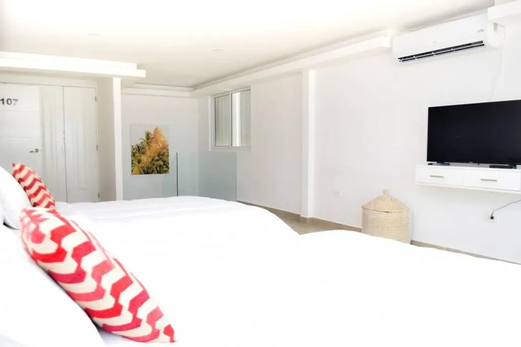 Villas Marlin 108, A Pie De Playa, Albercas, Jacuzi, Ubicacion Inmejorable Cancún